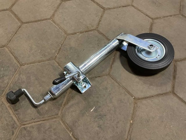 Neuswiel - afbeelding 2 van  2