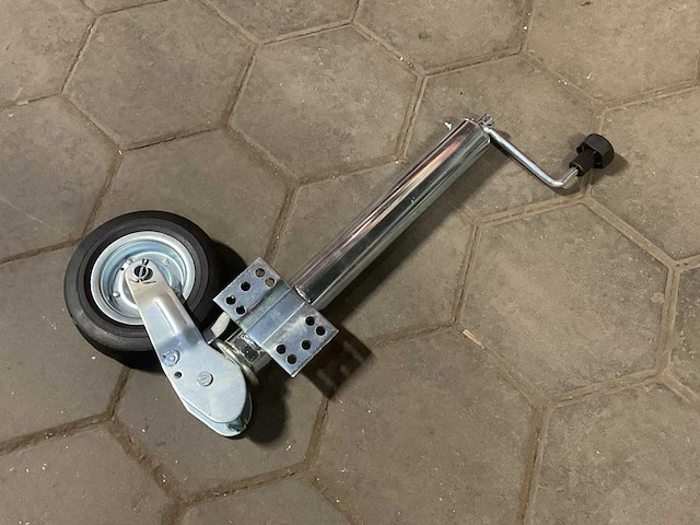 Neuswiel - afbeelding 2 van  2