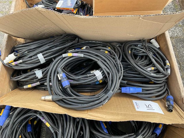 Neutrik powercom xlr3 combi kabel (20x) - afbeelding 1 van  2