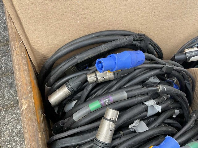 Neutrik powercom xlr3 combi kabel (21x) - afbeelding 2 van  2