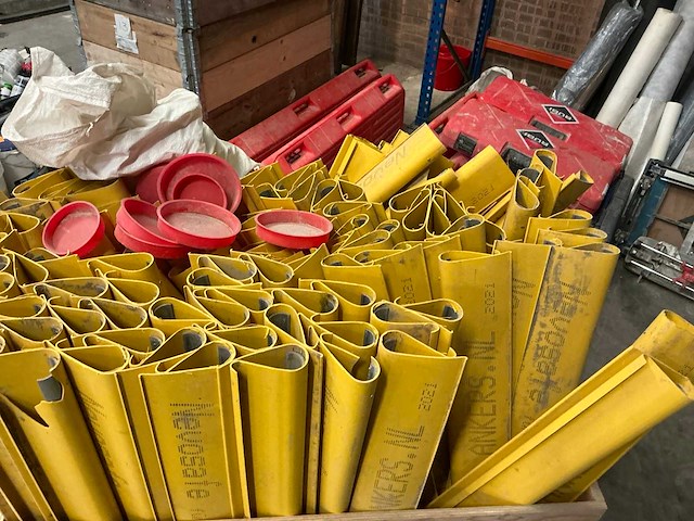 Nevosafe bekistingsmateriaal beschermingsklemmen - afbeelding 3 van  4