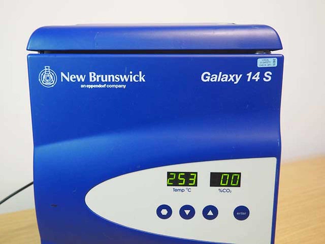 New brunswick - galaxy 14s - co2 incubator - afbeelding 2 van  6