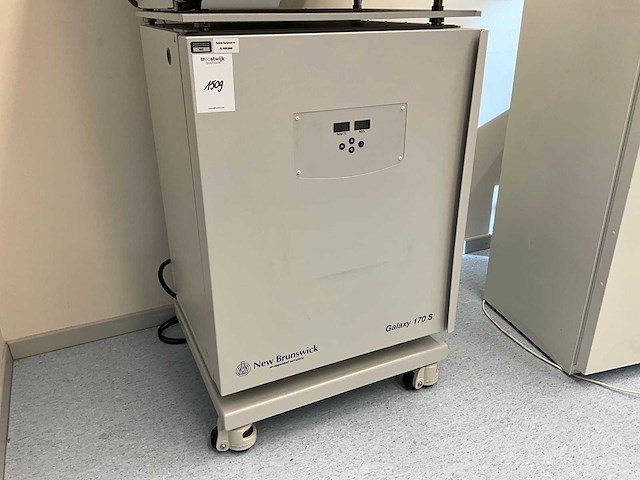 New brunswick galaxy 170 s co2 laboratorium incubator - afbeelding 2 van  6