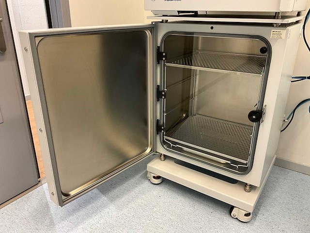 New brunswick galaxy 170 s co2 laboratorium incubator - afbeelding 3 van  6
