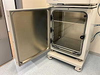 New brunswick galaxy 170 s co2 laboratorium incubator - afbeelding 3 van  6