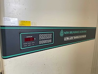 New brunswick scientific - u725-86 - laboratorium vriezer - afbeelding 2 van  9
