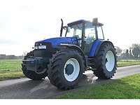 New holland - 1998 - tm135 - vierwielaangedreven landbouwtractor - afbeelding 1 van  33