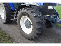 New holland - 1998 - tm135 - vierwielaangedreven landbouwtractor - afbeelding 17 van  33