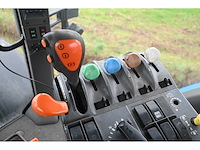 New holland - 2003 - tg230 - vierwielaangedreven landbouwtractor - afbeelding 16 van  35
