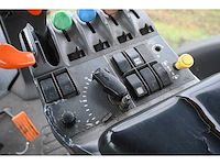 New holland - 2003 - tg230 - vierwielaangedreven landbouwtractor - afbeelding 17 van  35