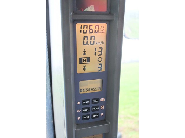 New holland - 2003 - tg230 - vierwielaangedreven landbouwtractor - afbeelding 20 van  35