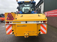 New holland - 2006 - ts125a - tractor met herder kmu180 maaier - afbeelding 10 van  10