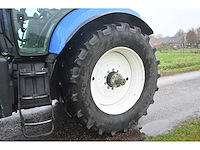 New holland - 2007 - t7030 - vierwielaangedreven landbouwtractor - afbeelding 14 van  35