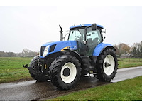 New holland - 2007 - t7030 - vierwielaangedreven landbouwtractor - afbeelding 12 van  35