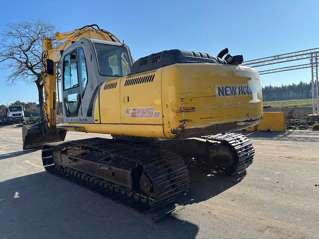 New holland - 2008 - e215b - rupsgraafmachine - afbeelding 18 van  23