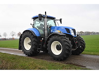 New holland - 2011 - t7070 - vierwielaangedreven landbouwtractor - afbeelding 2 van  39