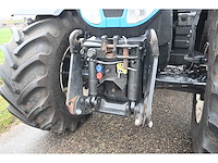 New holland - 2011 - t7070 - vierwielaangedreven landbouwtractor - afbeelding 4 van  39