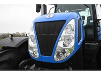 New holland - 2011 - t7070 - vierwielaangedreven landbouwtractor - afbeelding 7 van  39