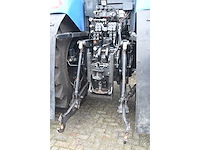 New holland - 2011 - t7070 - vierwielaangedreven landbouwtractor - afbeelding 29 van  39