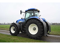 New holland - 2011 - t7070 - vierwielaangedreven landbouwtractor - afbeelding 34 van  39
