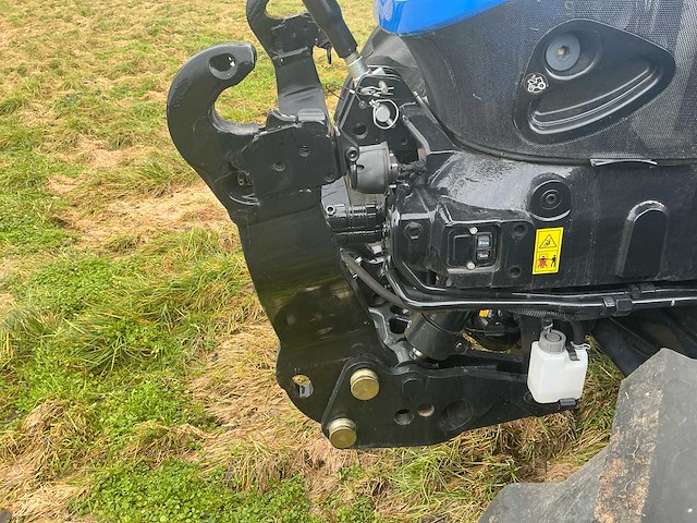 New holland - 2023 - t6.145 - vierwielaangedreven landbouwtractor - afbeelding 29 van  53