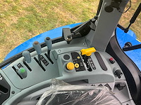 New holland - 2023 - t6.145 - vierwielaangedreven landbouwtractor - afbeelding 41 van  53