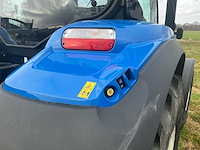 New holland - 2023 - t6.145 - vierwielaangedreven landbouwtractor - afbeelding 17 van  20