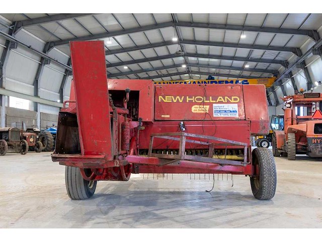 New holland - super hayliner 275 - bale wrapper - afbeelding 6 van  11