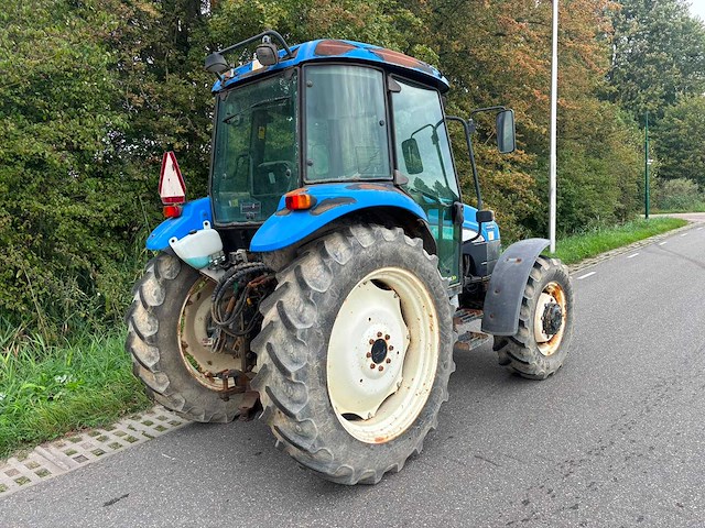 New holland - td90d - tractor - 4wd - 90pk - 2008 - afbeelding 5 van  16