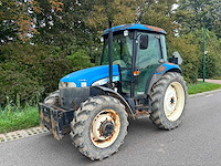 New holland - td90d - tractor - 4wd - 90pk - 2008 - afbeelding 1 van  16