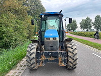 New holland - td90d - tractor - 4wd - 90pk - 2008 - afbeelding 13 van  16