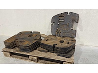 New holland 45kg frontgewicht (12x) - afbeelding 3 van  6