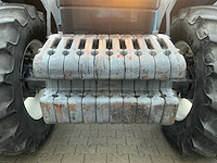 New holland 8360 vierwielaangedreven landbouwtractor - afbeelding 7 van  46