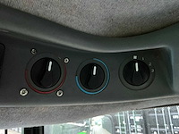 New holland 8360 vierwielaangedreven landbouwtractor - afbeelding 22 van  46