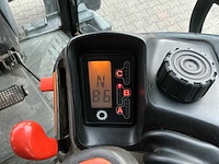 New holland 8360 vierwielaangedreven landbouwtractor - afbeelding 24 van  46