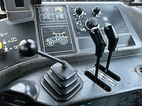 New holland 8360 vierwielaangedreven landbouwtractor - afbeelding 30 van  46