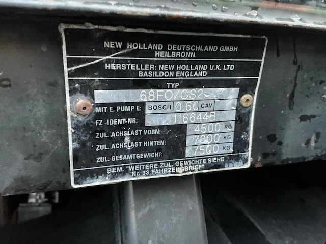 New holland 8360 vierwielaangedreven landbouwtractor - afbeelding 39 van  46