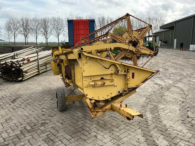 New holland clayson 1530 maaidorser - afbeelding 32 van  40