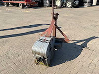 New holland frontgewicht ‘450 kg’ - afbeelding 1 van  4