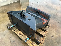 New holland frontgewicht ophanging - afbeelding 1 van  4