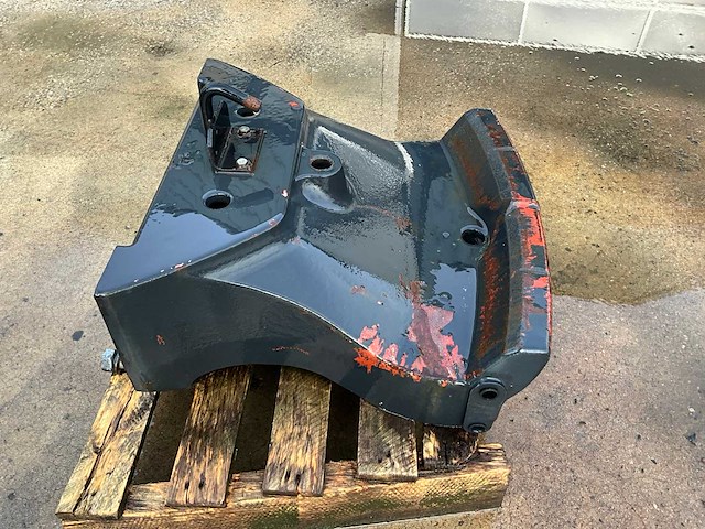 New holland frontgewicht ophanging - afbeelding 2 van  4