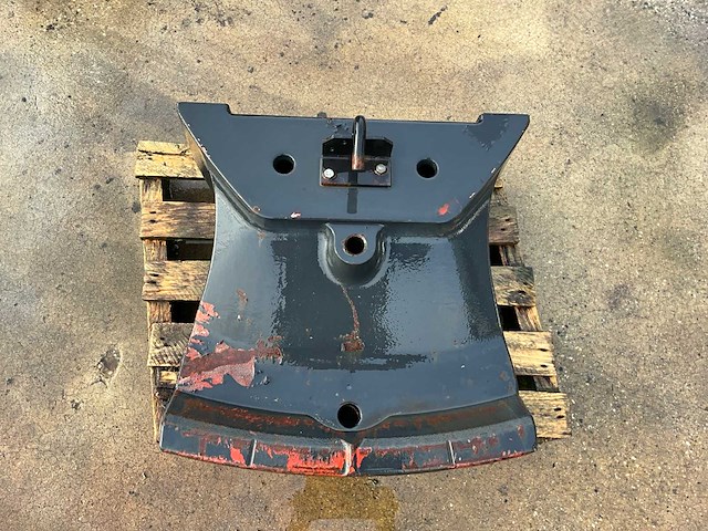 New holland frontgewicht ophanging - afbeelding 4 van  4
