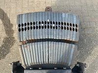 New holland frontgewicht set ‘990 kg’ - afbeelding 5 van  5