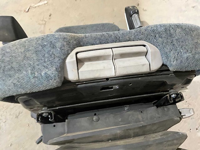 New holland stoel - afbeelding 6 van  8