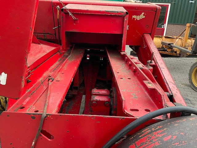New holland super hayliner 286 balenpers - afbeelding 3 van  13