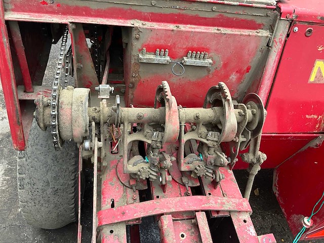 New holland super hayliner 286 balenpers - afbeelding 18 van  20