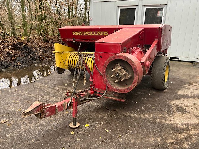 New holland super hayliner 286 balenpers - afbeelding 1 van  20