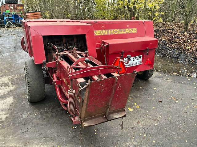 New holland super hayliner 286 balenpers - afbeelding 7 van  20