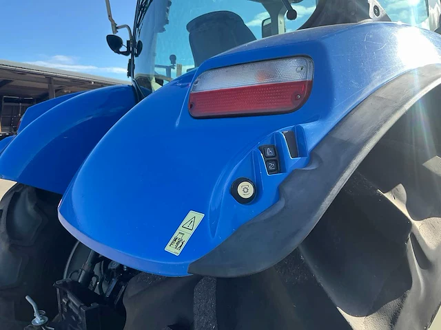 New holland t7.170 vierwielaangedreven landbouwtractor - afbeelding 4 van  28