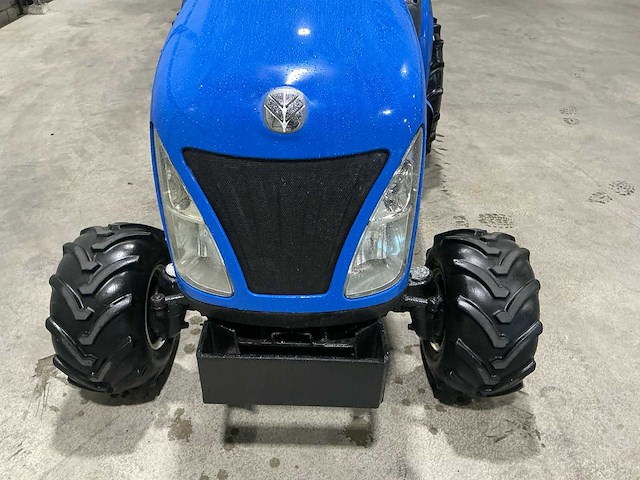 New holland tz25d 4wd minitractor - afbeelding 4 van  17